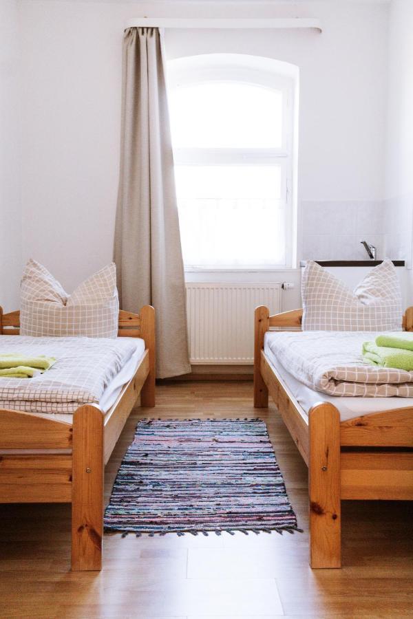 Ferienwohnung An Der Berliner Seenkette シュヴェリーン エクステリア 写真