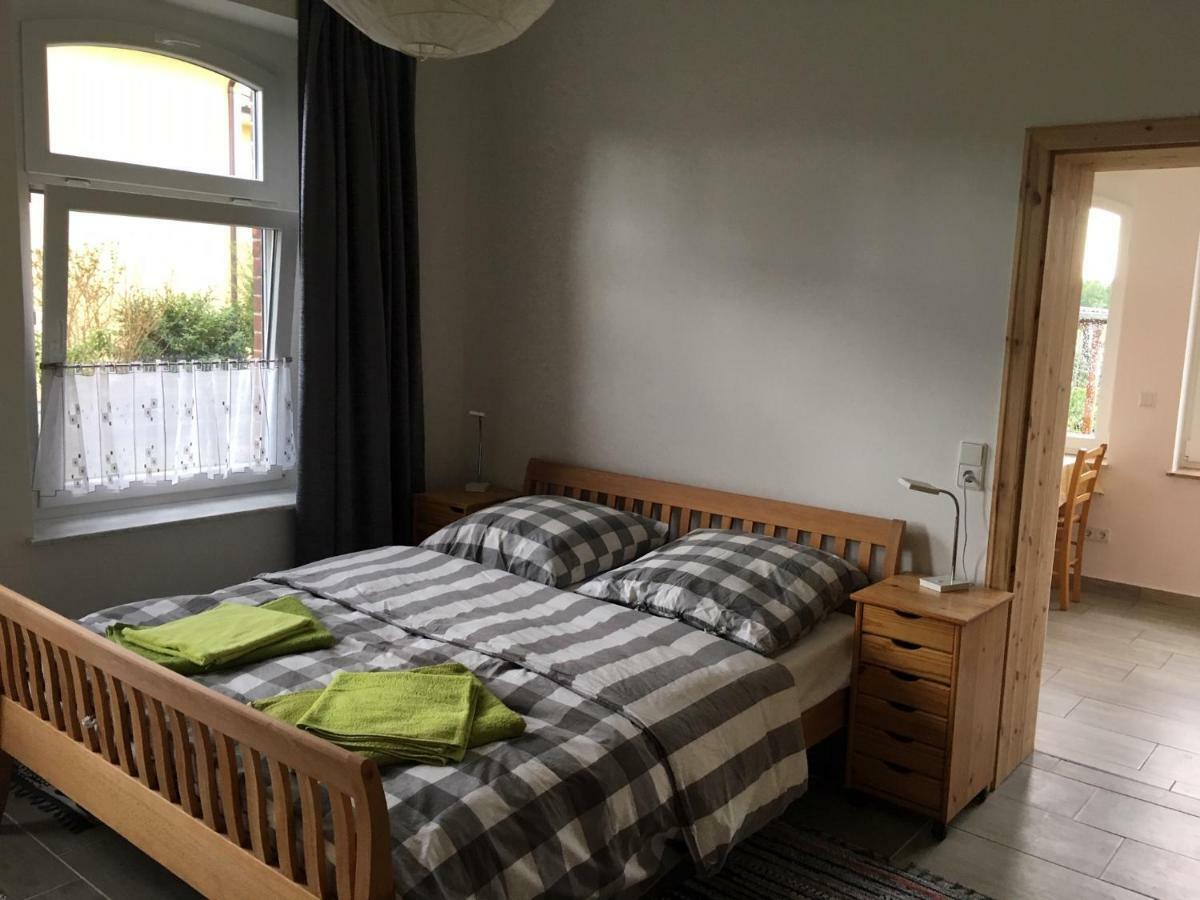 Ferienwohnung An Der Berliner Seenkette シュヴェリーン エクステリア 写真